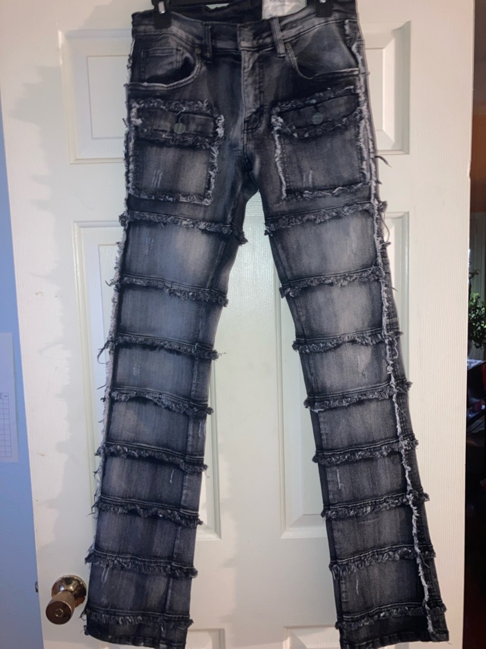 Men's Gray Distressed Fringe-Trim Bootcut Jeans